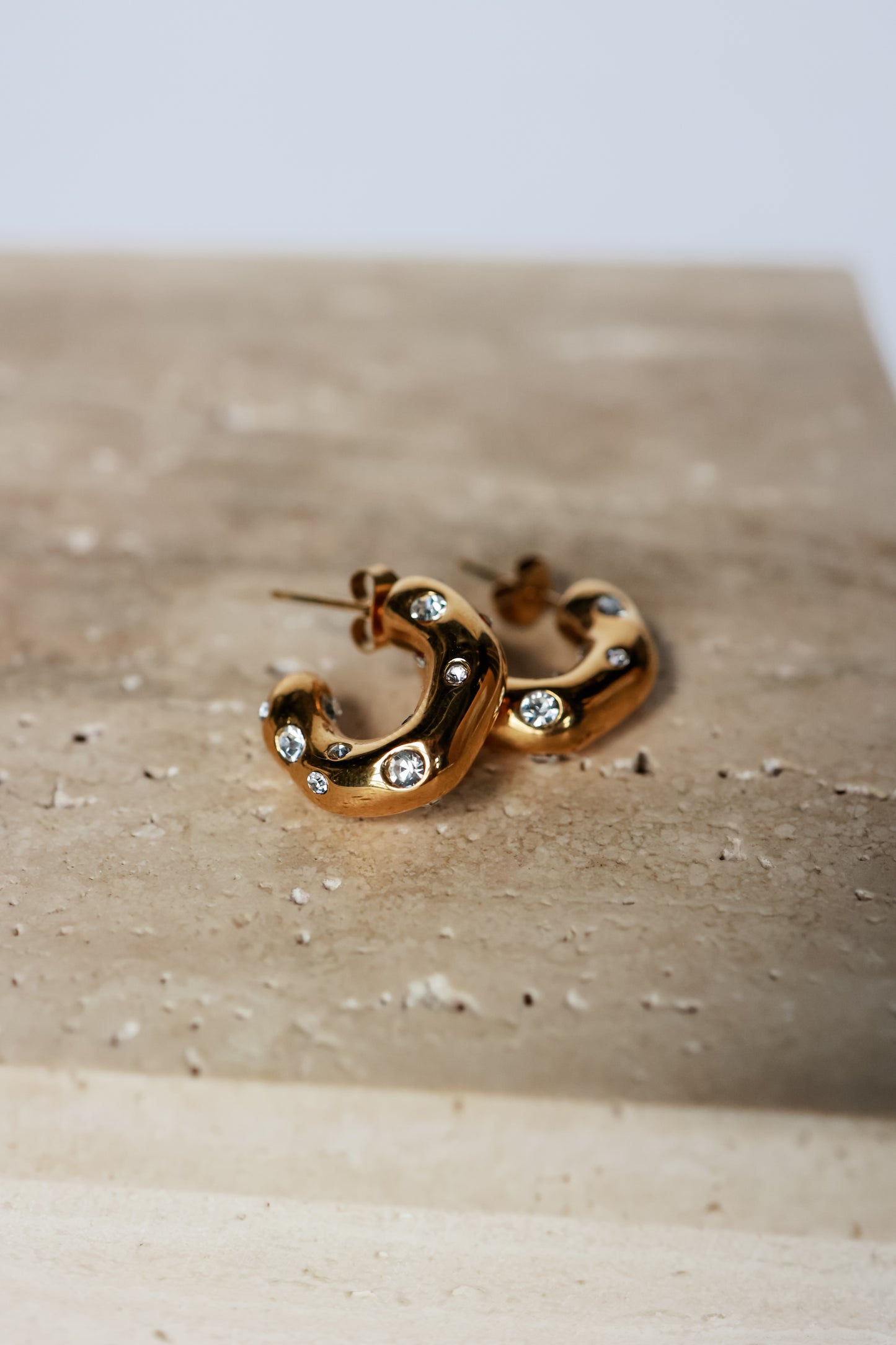 YOU'RE SO GOLDEN HOOPS