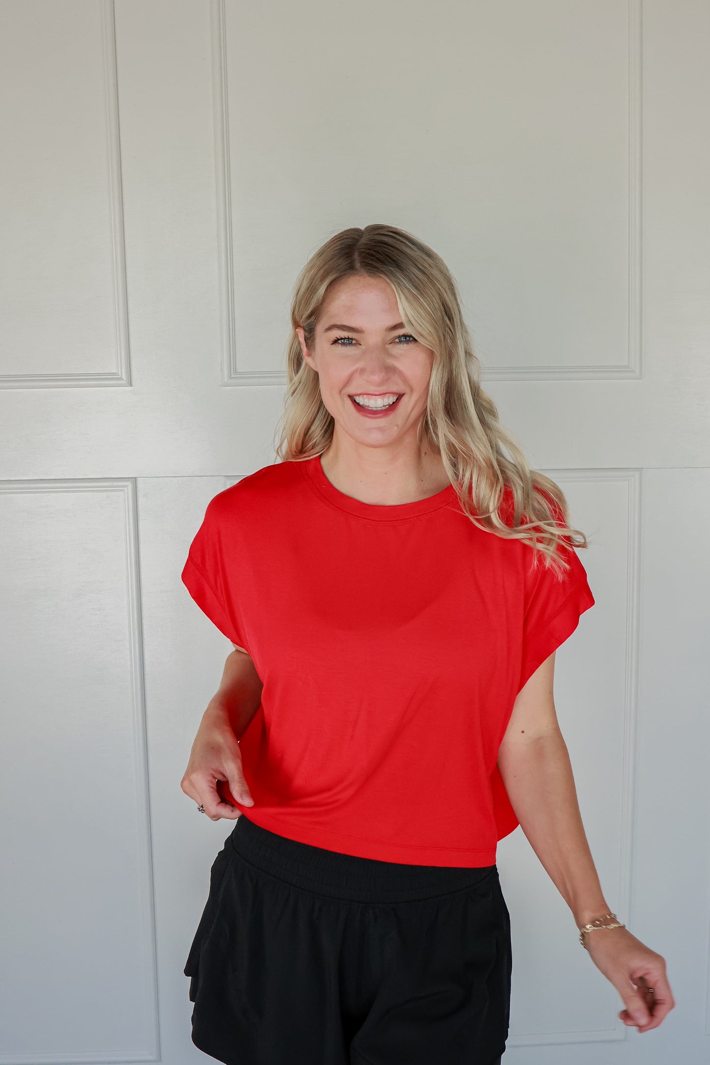 THE OPEN BACK ACTIVE TOP | RED