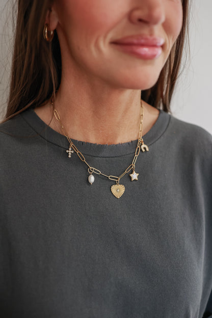 THE CHELSEA CHARM NECKLACE | PEARL DROP