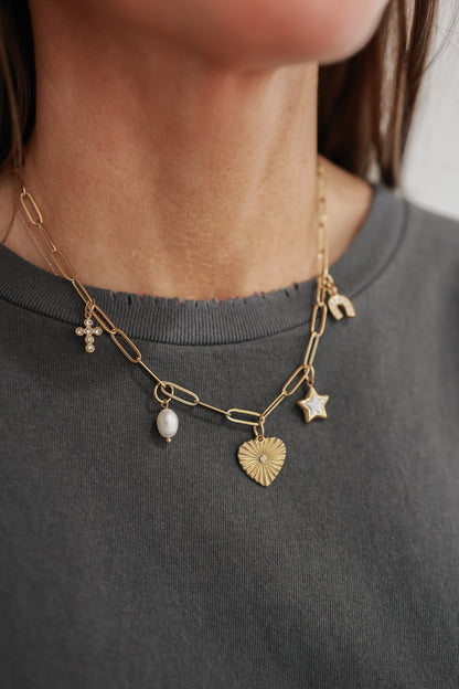 THE CHELSEA CHARM NECKLACE | PEARL DROP