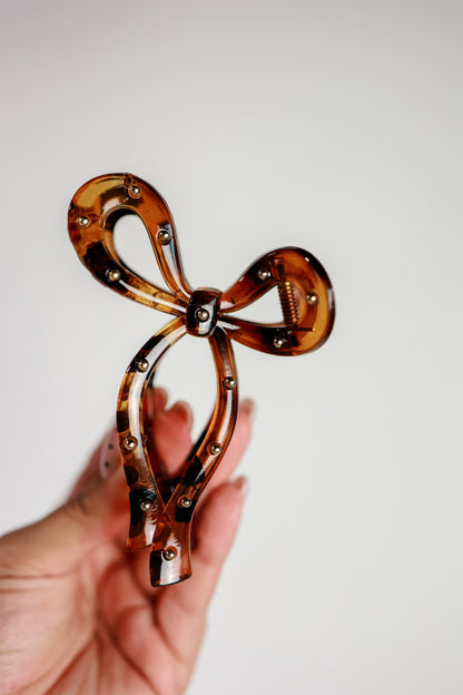 STUDDED BOW CLIP TORTOISE