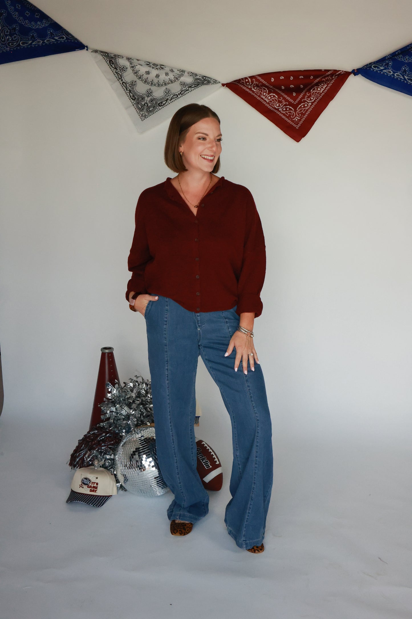 THE GO TO CARDI | MAROON