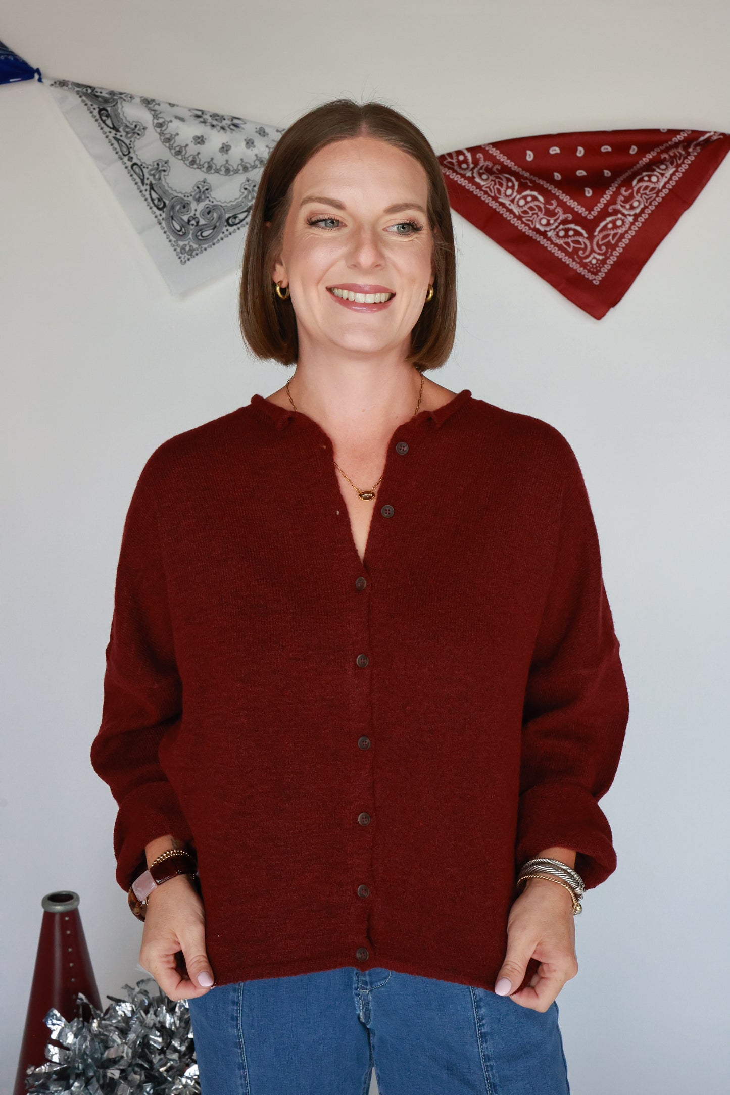 THE GO TO CARDI | MAROON