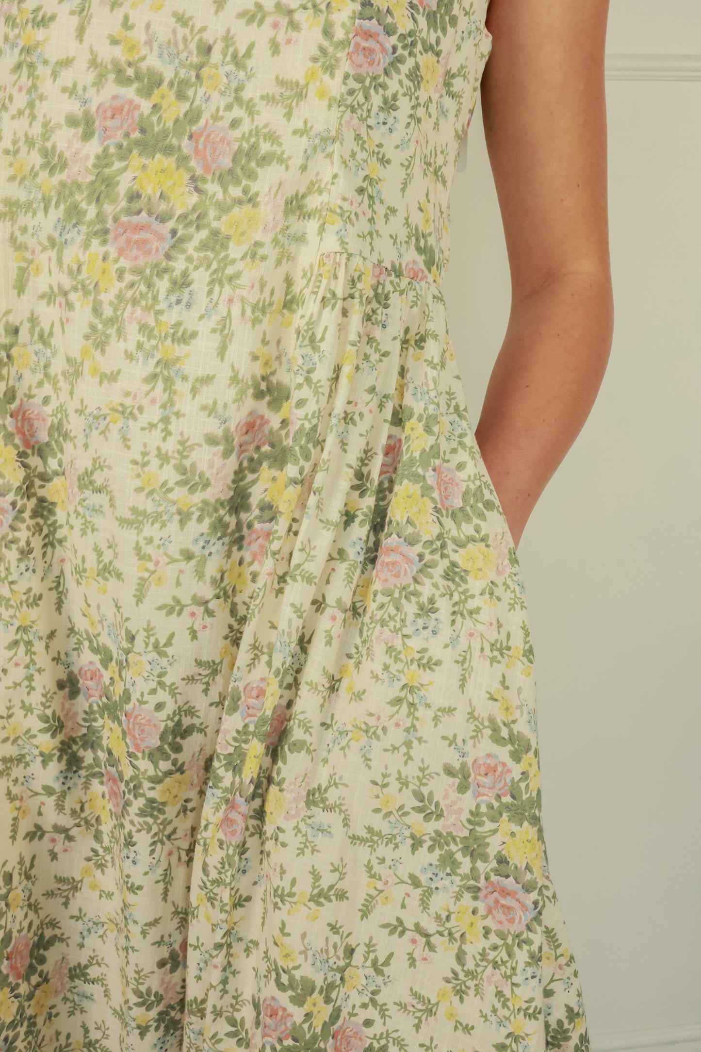 THE FLORAL MAXI DRESS