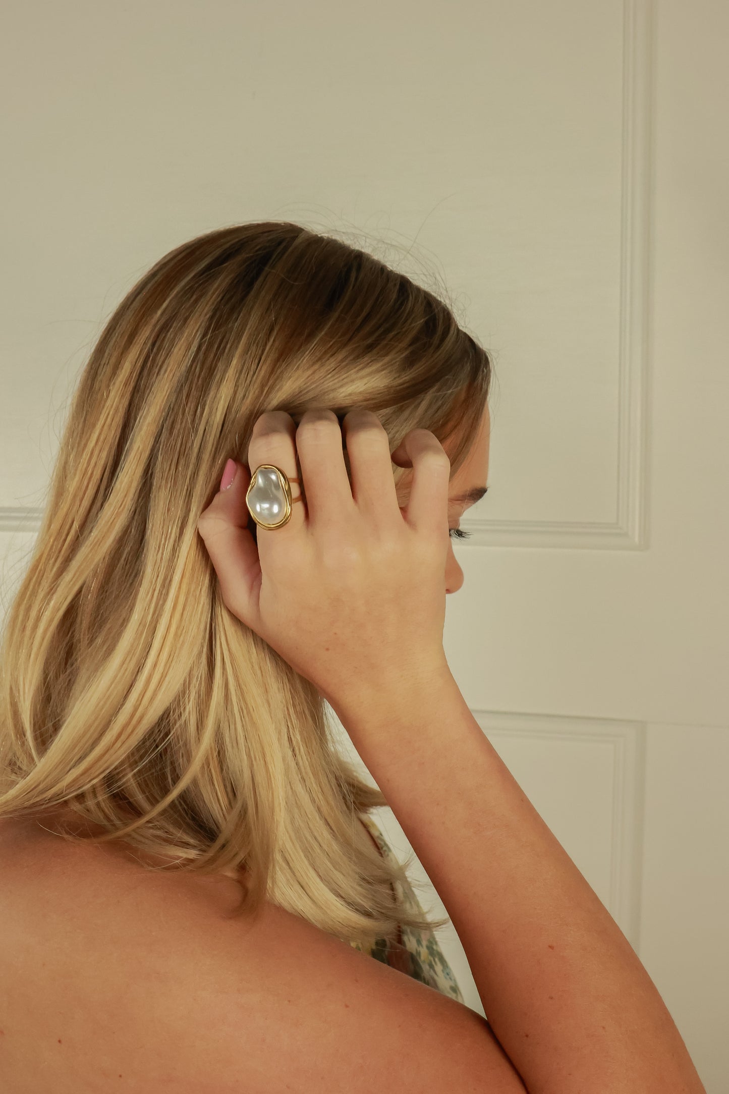 THE GEOMETRIC PEARL RING
