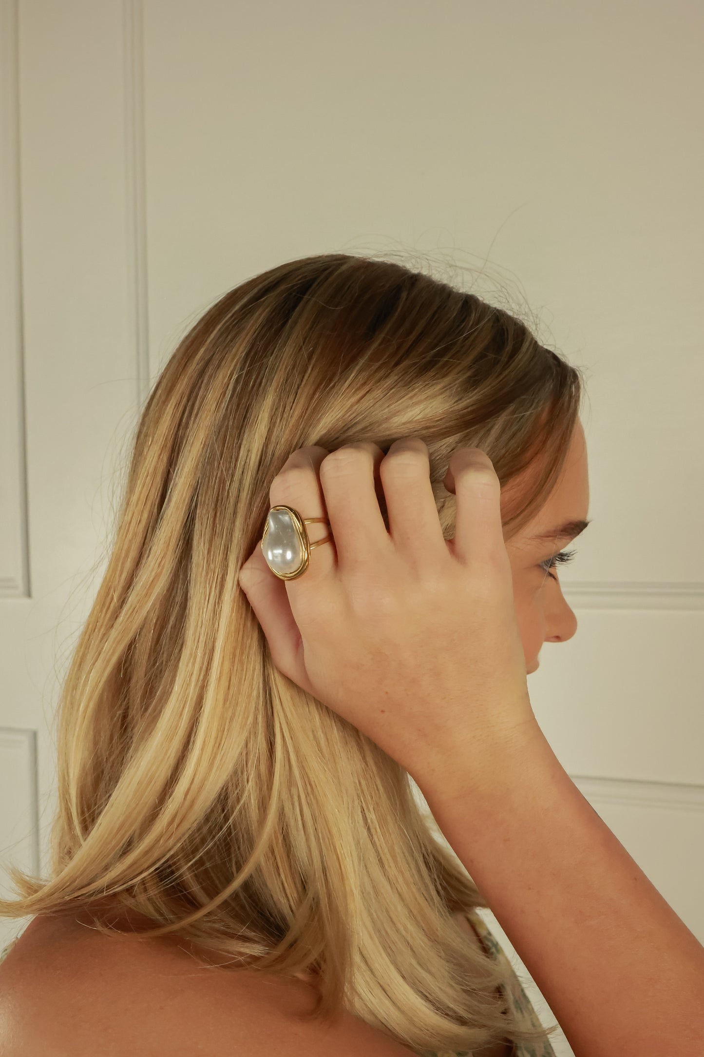 THE GEOMETRIC PEARL RING