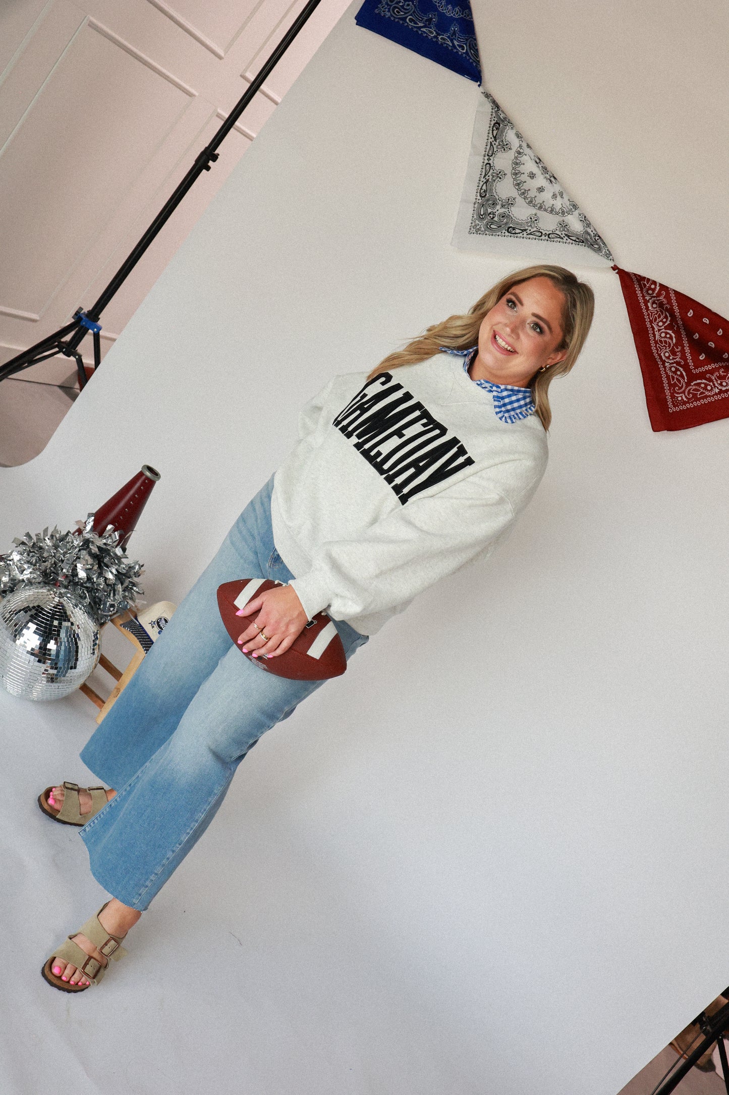 GAME DAY SWEATSHIRT | BLACK