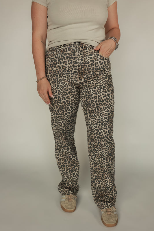 THE WILD CHILD HIGH RISE JEAN