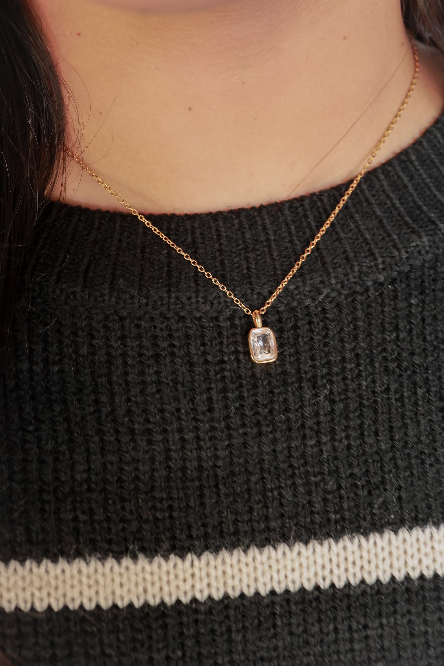 THE DAINTY DROP NECKLACE
