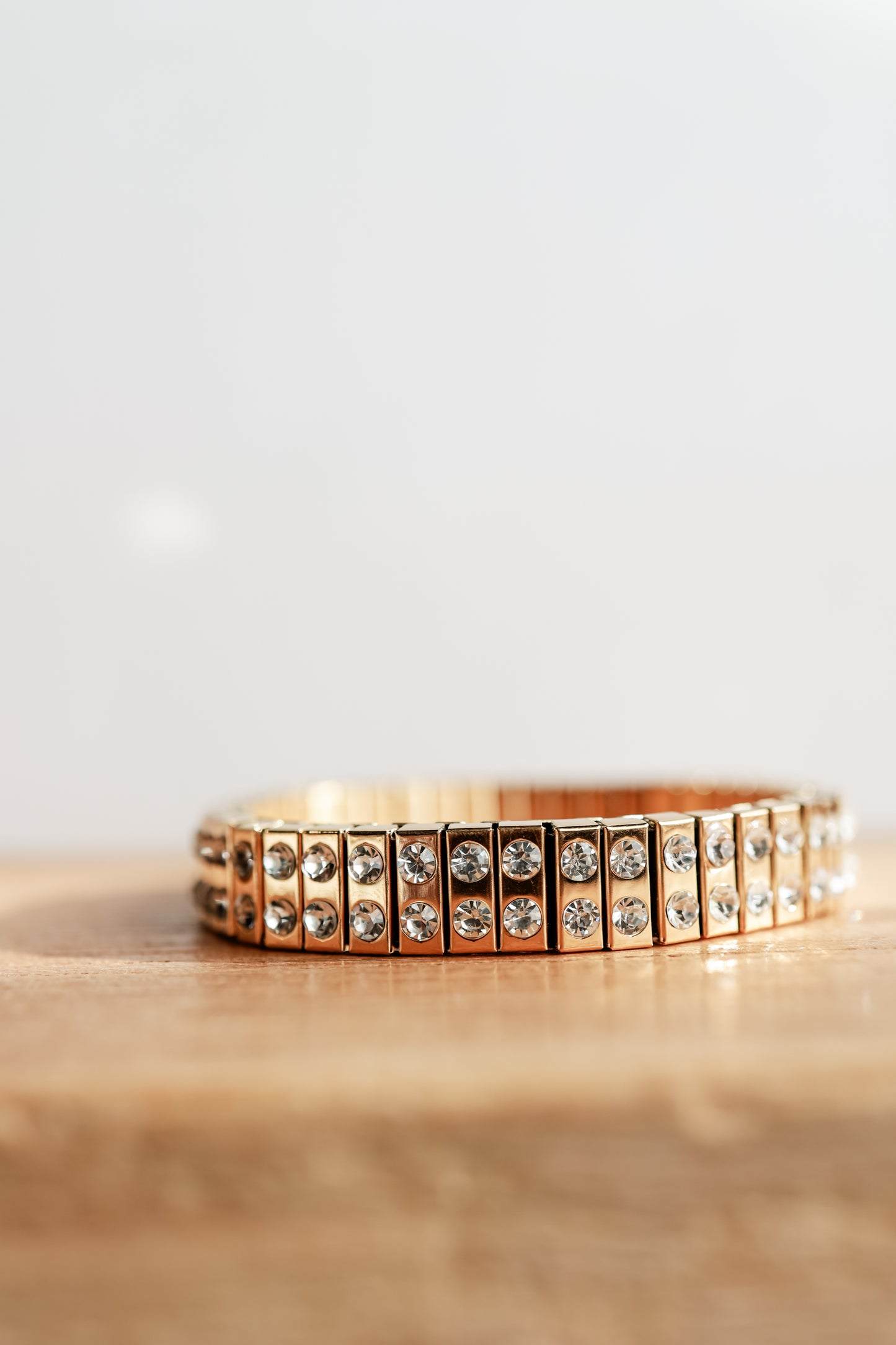 THE SOFT SPARKLE BRACELET