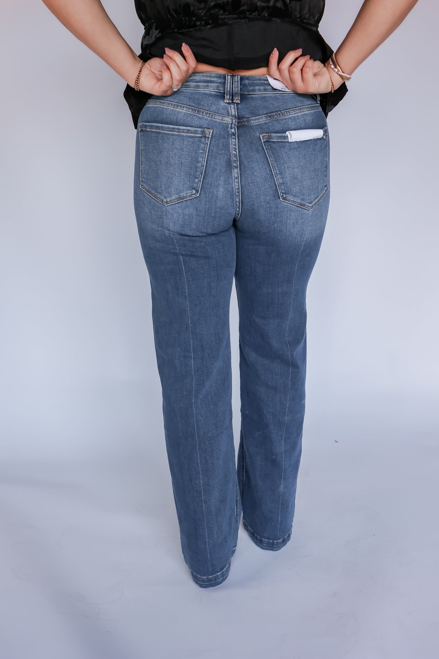 THE CAPTAIN JEAN | MICA