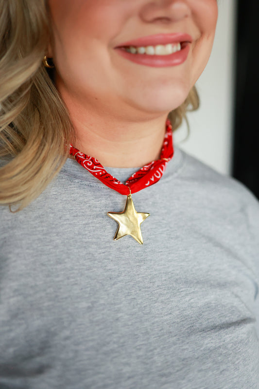 STAR BANDANA NECKLACE | RED