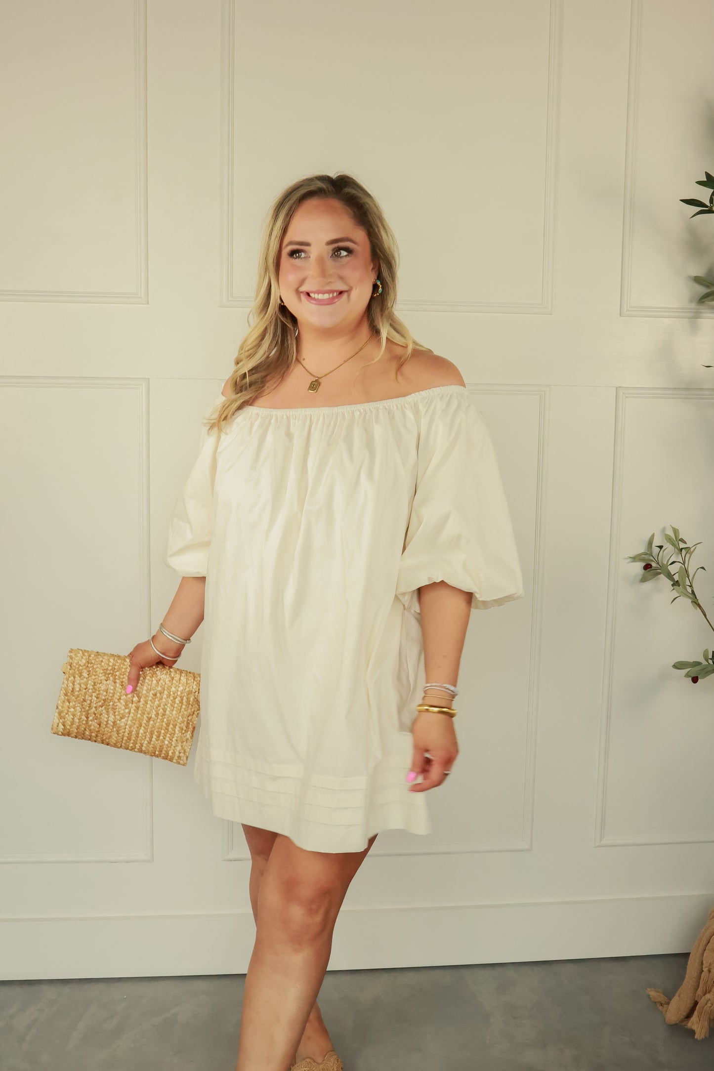 OFF THE SHOULDER PUFF DRESS