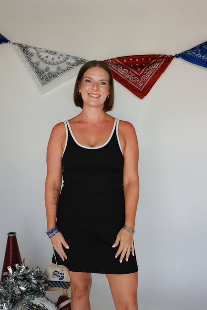 THE TOUCHDOWN ATHLETIC DRESS | BLACK
