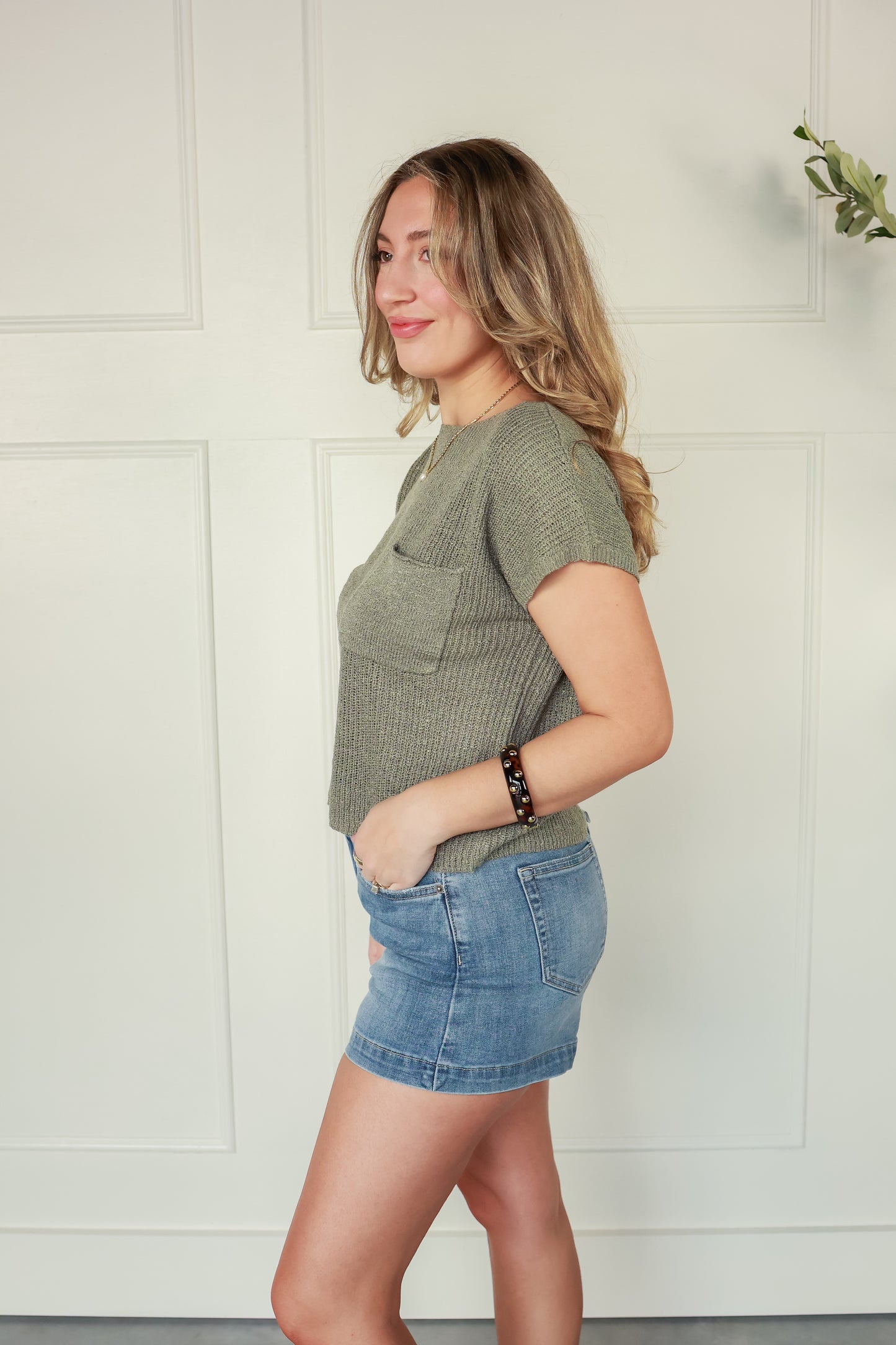 THE OLIVE DRIFT SWEATER