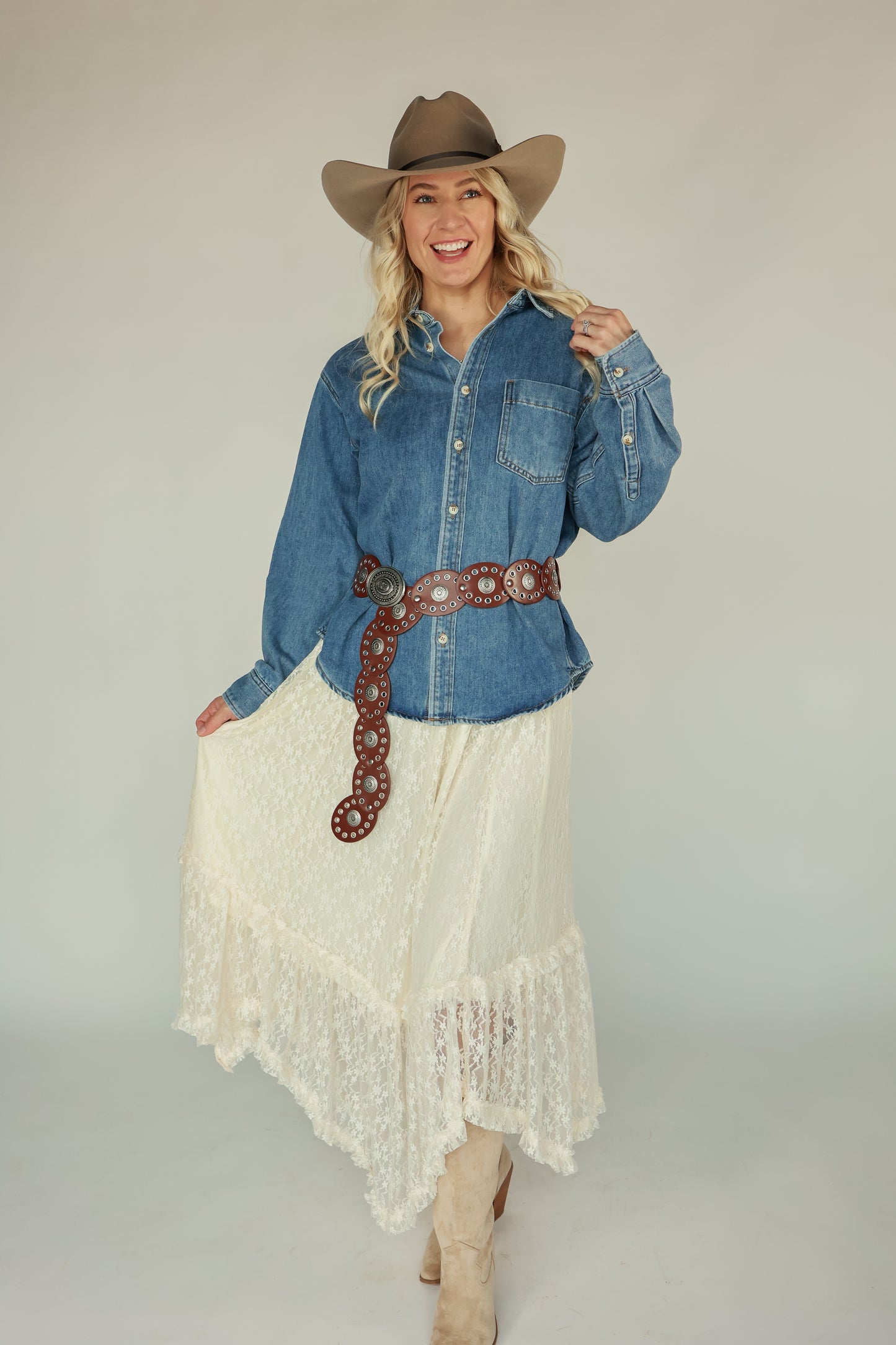 COOL GIRL LACE SKIRT