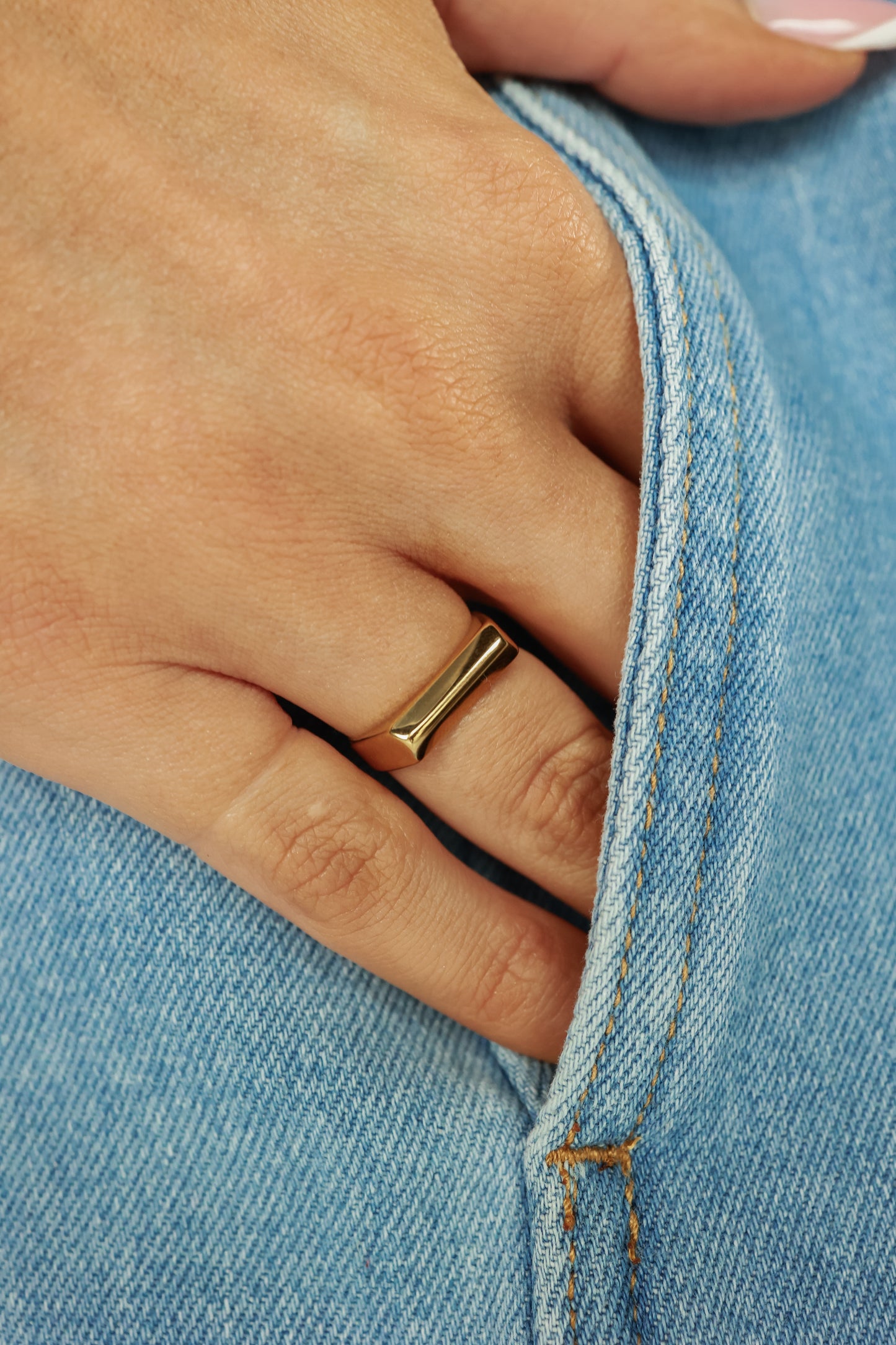 THE CLEAN CUT RING