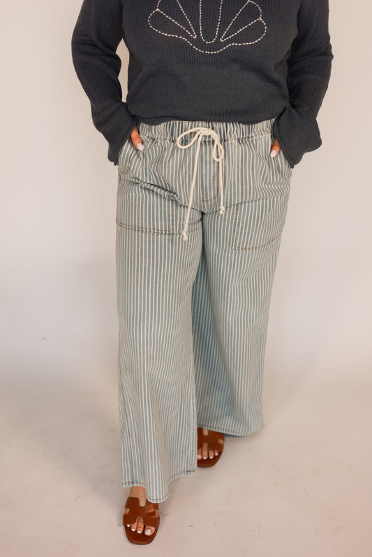 THE SEASIDE STRIPED PANTS