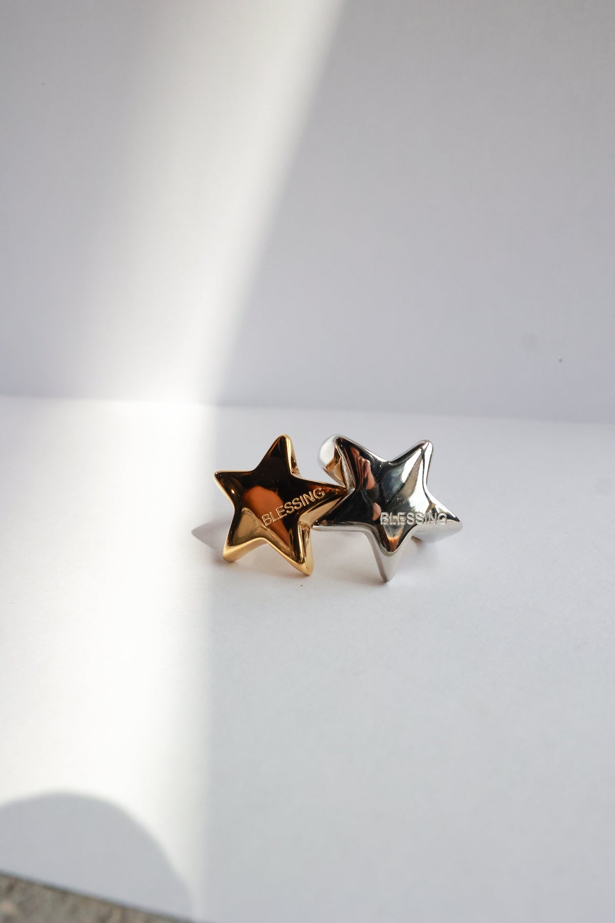 THE BLESSING STAR RING IN SILVER