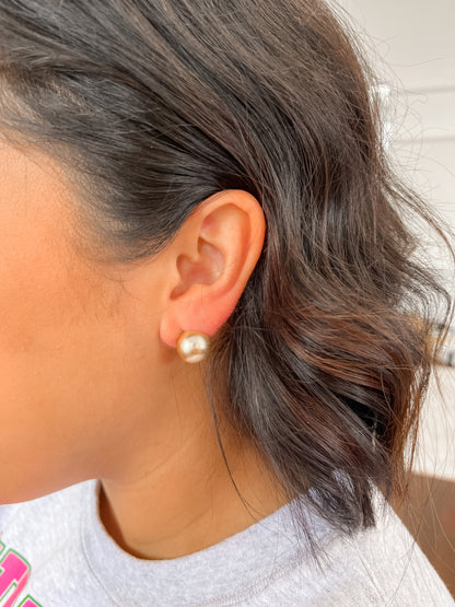THEO EARRINGS IN MATTE GOLD | DAY 11 OF 12