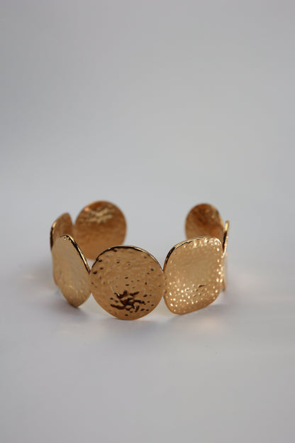 HAMMERED CUFF