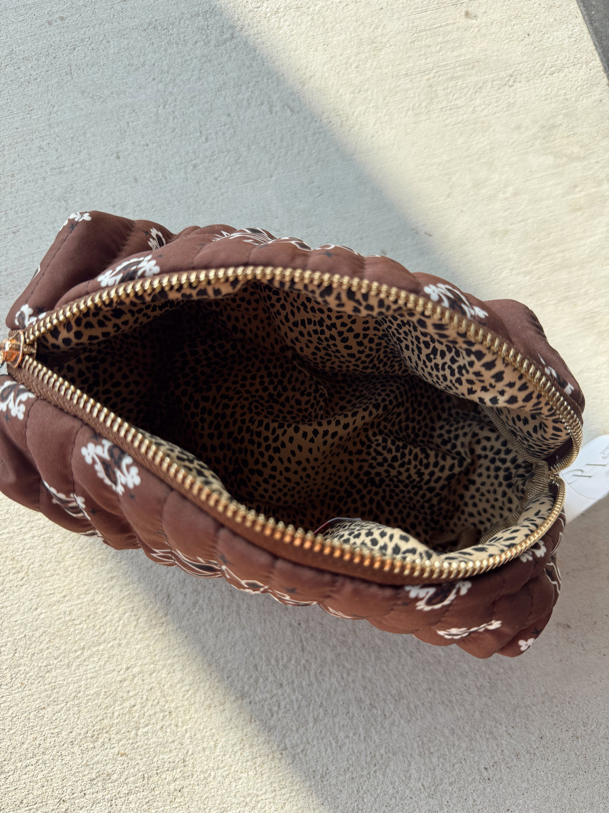 BANDANA COSMETIC POUCH | BROWN