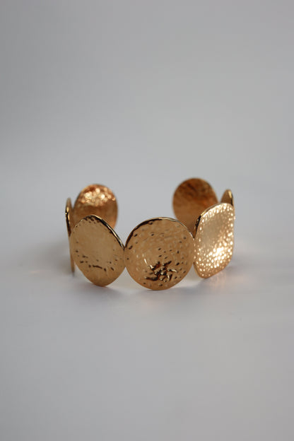HAMMERED CUFF