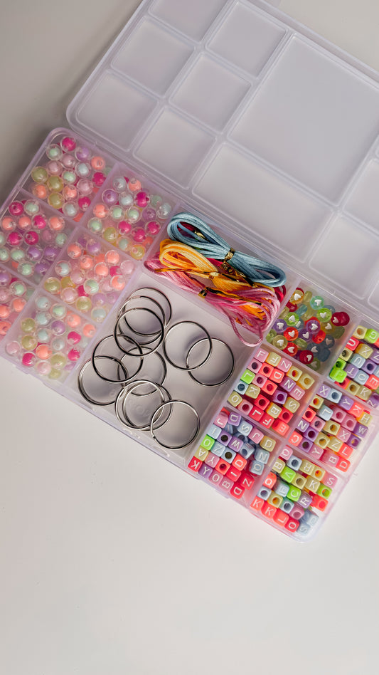 BAG CHARM KIT | RAINBOW LETTERS