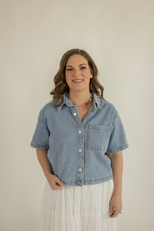 DENIM DAYS TOP IN LIGHT DENIM