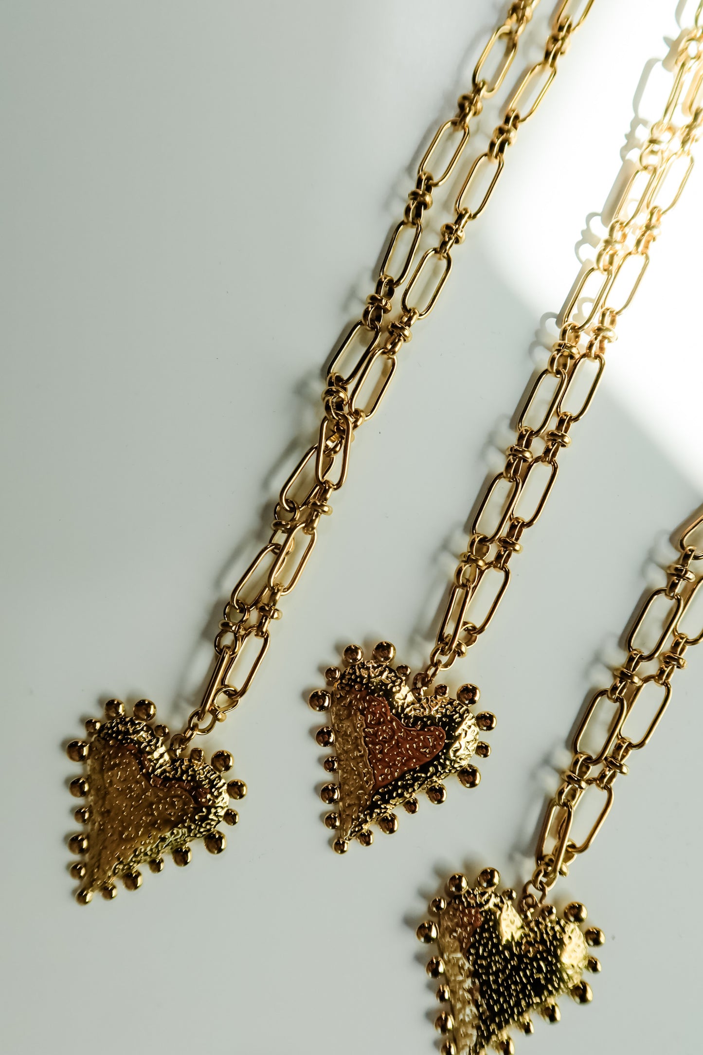 LOVE BOMBED NECKLACE