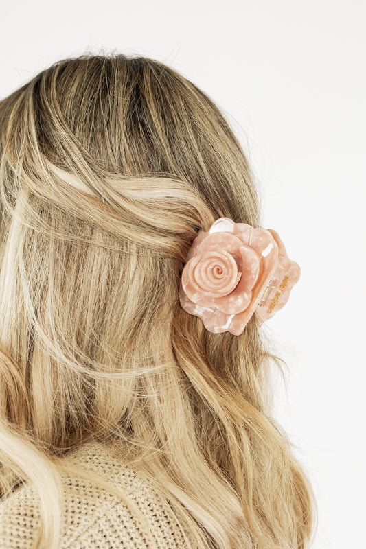 ROSE FLOWER CLAW CLIP | PINK