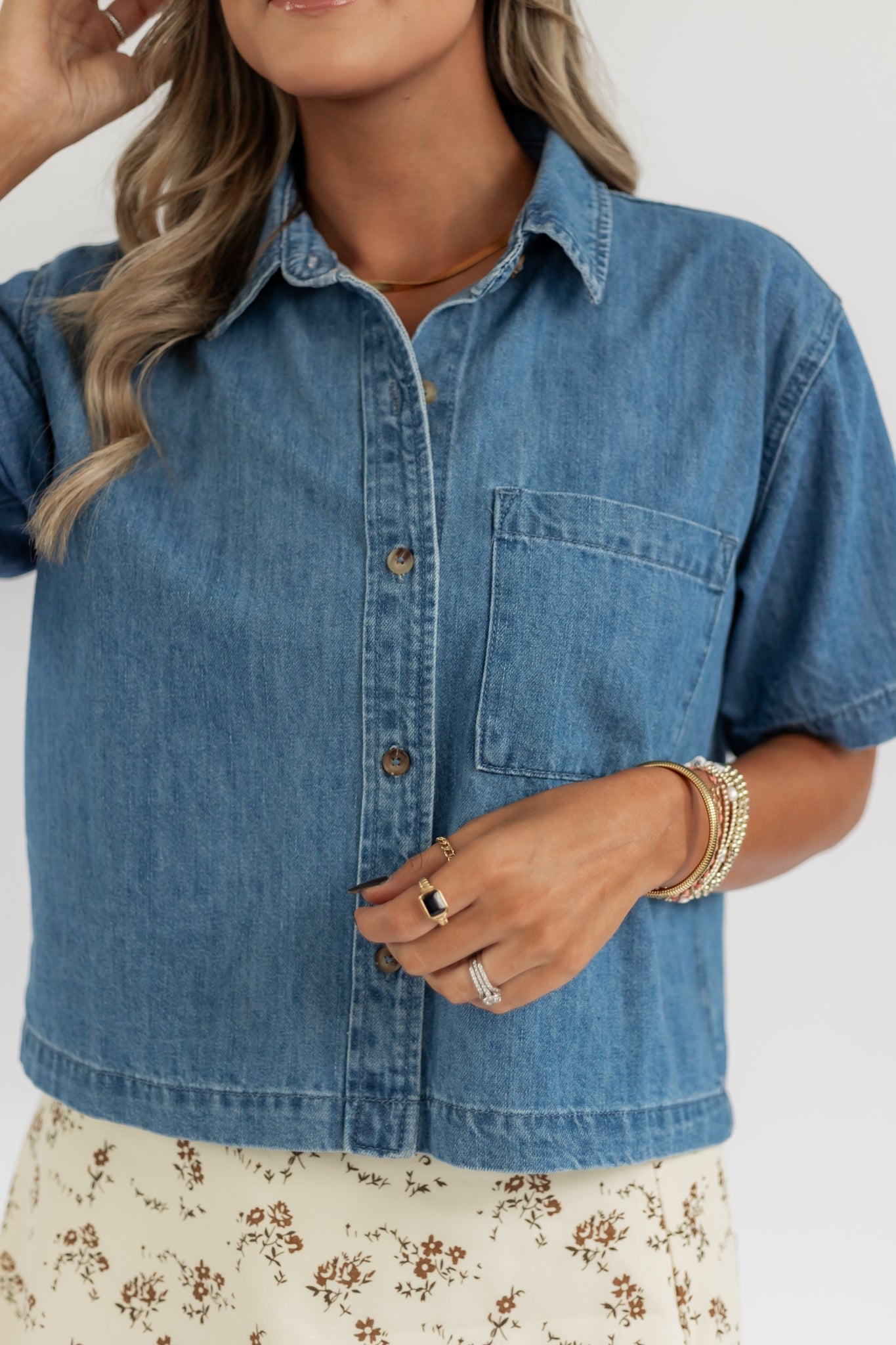 DENIM DAYS BUTTON UP TOP