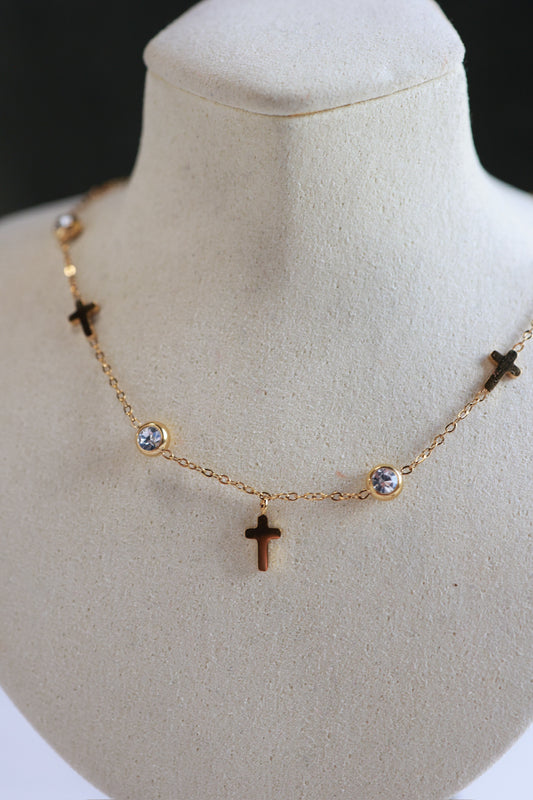 THE EVERLIGHT NECKLACE