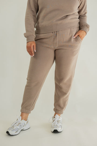 THE CLASSIC FIT SET IN TOAST | JOGGERS ONLY