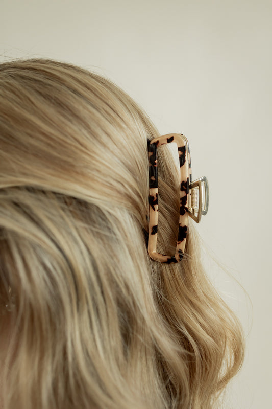 THE LARGE HARLOW CLAW CLIP | LEOPARD