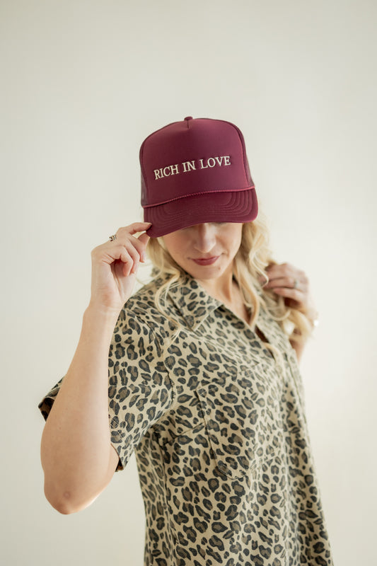 RICH IN LOVE | FOAM TRUCKER HAT