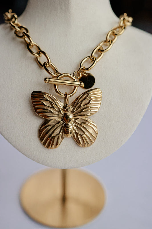 THE MONARCH NECKLACE