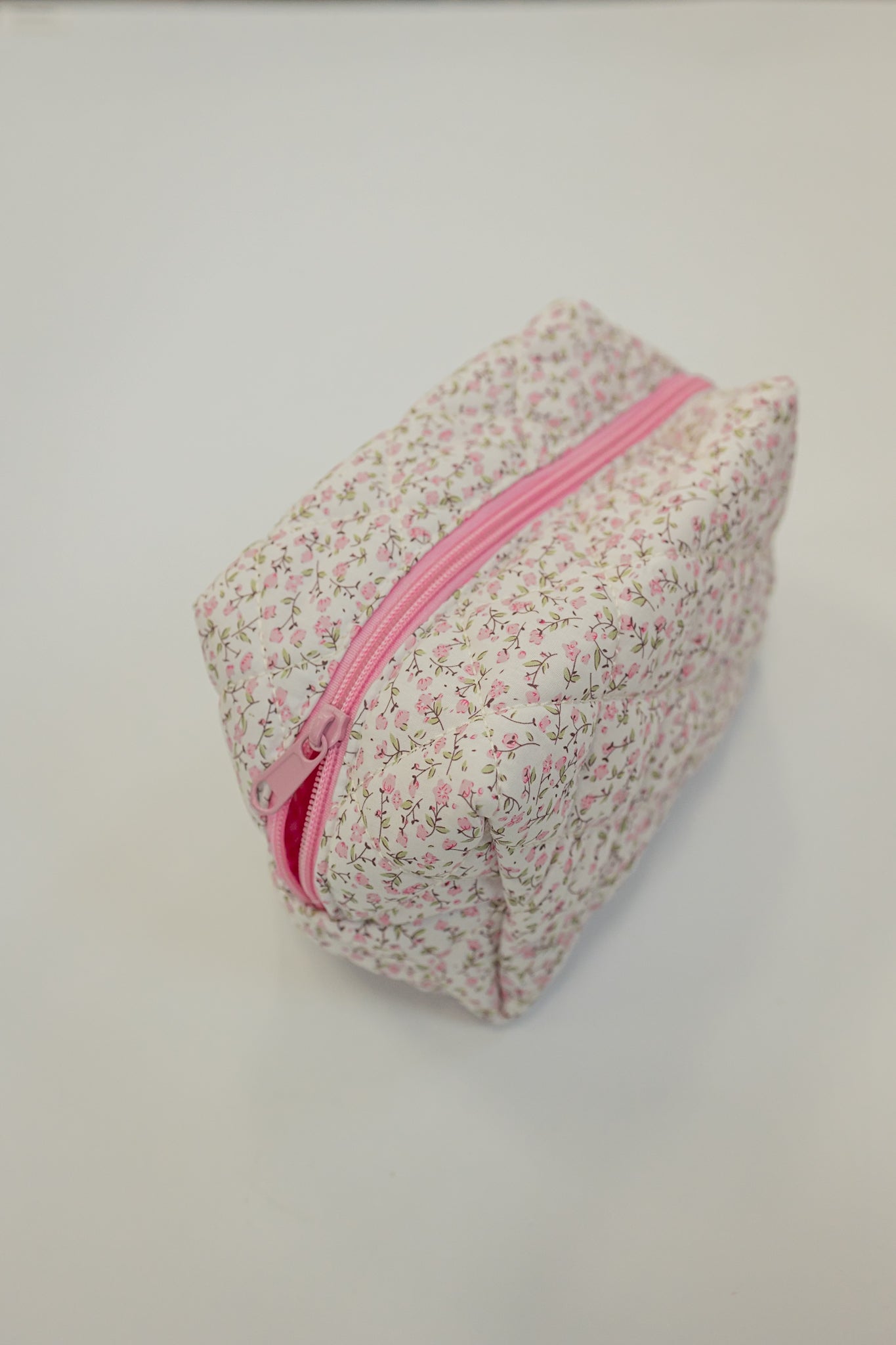 FLORAL COSMETIC BAG | PINK