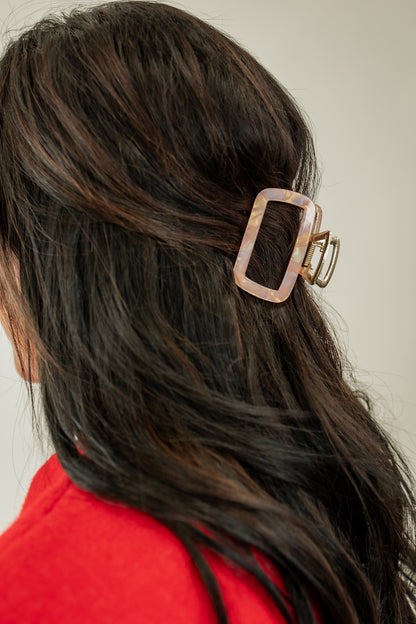 THE MEDIUM HARLOW CLAW CLIP | PINK