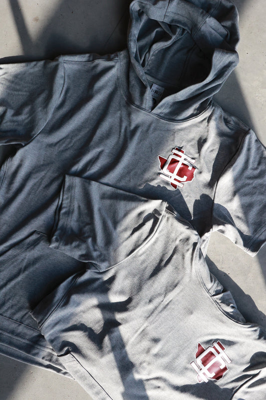 BOYS IC LOGO | HOODED TEE