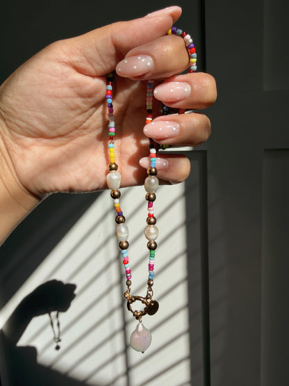 OVER THE RAINBOW PEARL NECKLACE